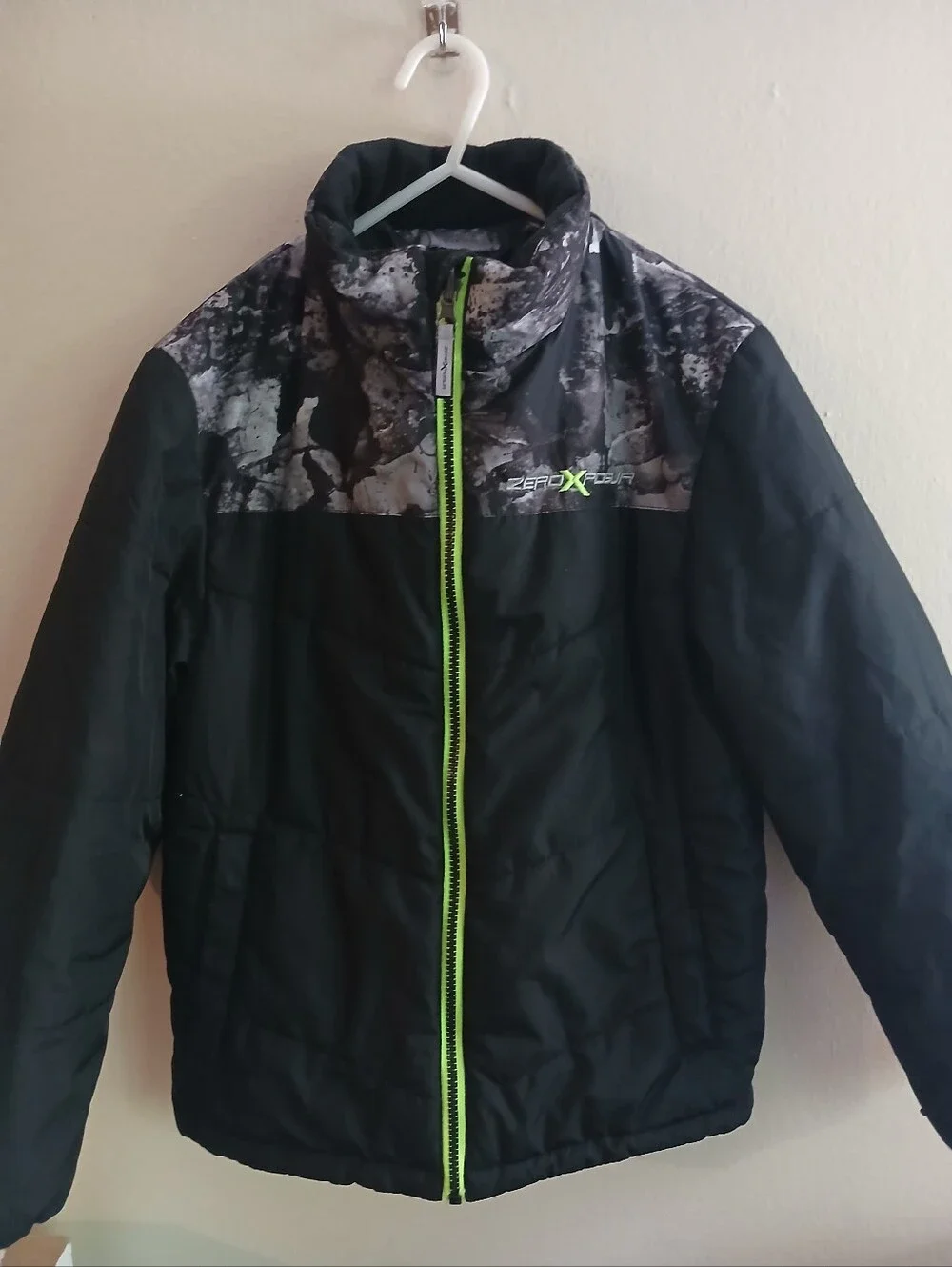 ZeroXposur Kids Black Puffer Jacket with Grey Camo Yoke and Neon Green Zipper